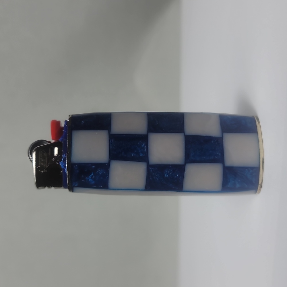 Blue and White Checkered Lighter